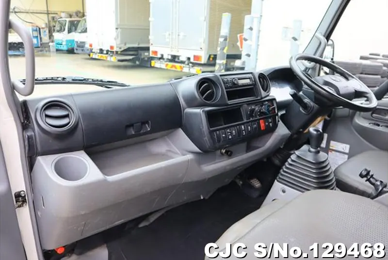 2020 Hino / Dutro Stock No. 129468