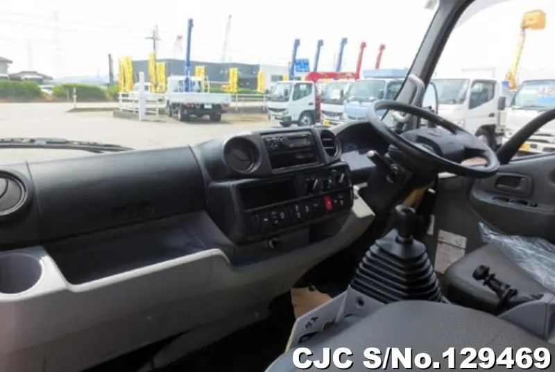 2020 Hino / Dutro Stock No. 129469