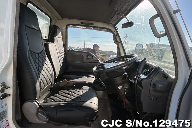 2005 Isuzu / Elf Stock No. 129475