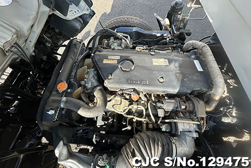 2005 Isuzu / Elf Stock No. 129475