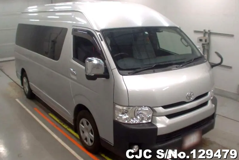 2017 Toyota / Hiace Stock No. 129479