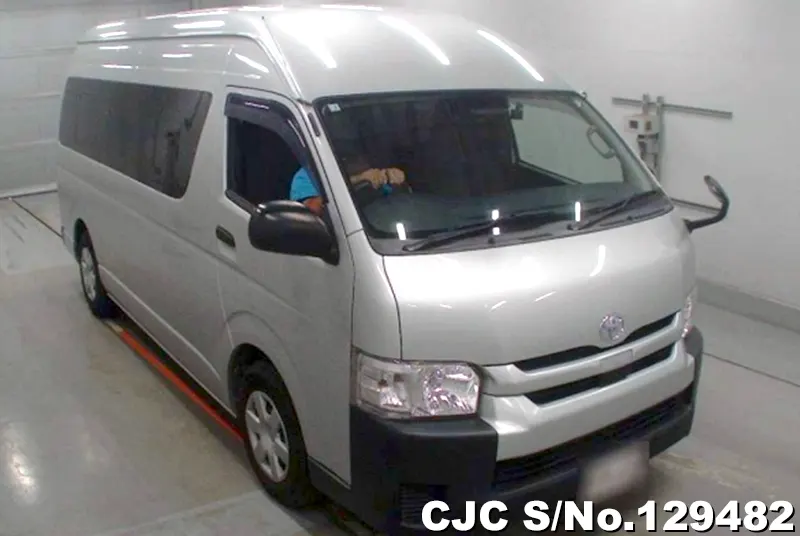 2019 Toyota / Hiace Stock No. 129482