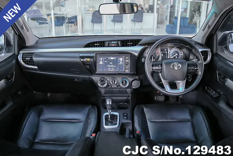 2021 Toyota / Hilux / Revo Stock No. 129483