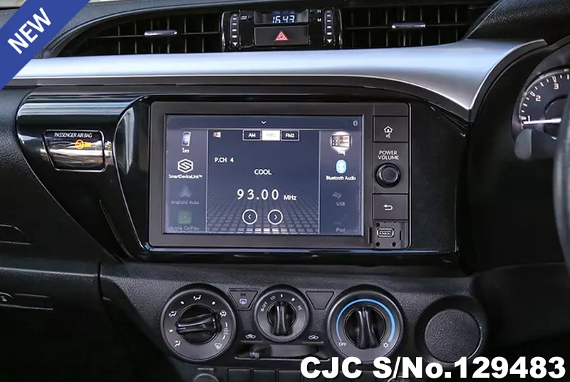 2021 Toyota / Hilux / Revo Stock No. 129483