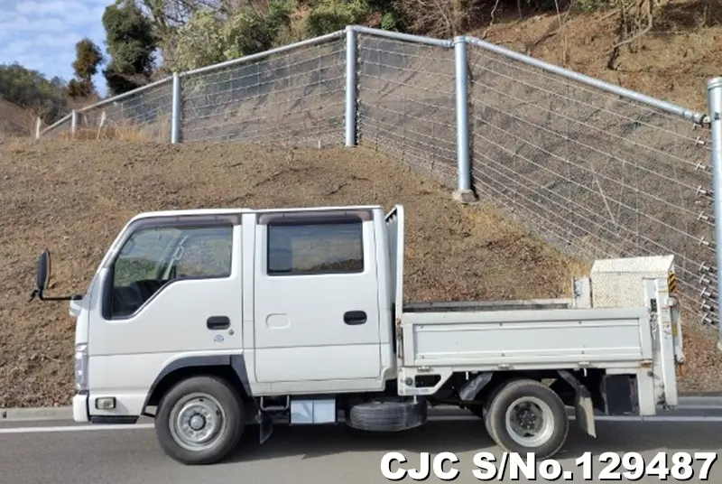 2013 Mazda / Titan Stock No. 129487