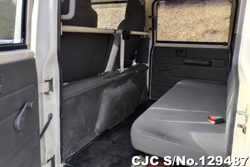 2013 Mazda / Titan Stock No. 129487