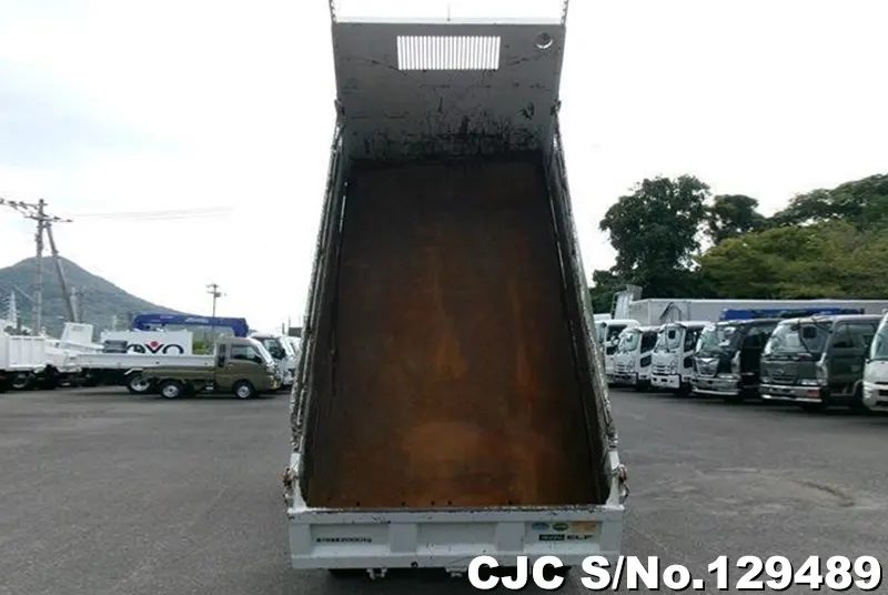 2017 Isuzu / Elf Stock No. 129489