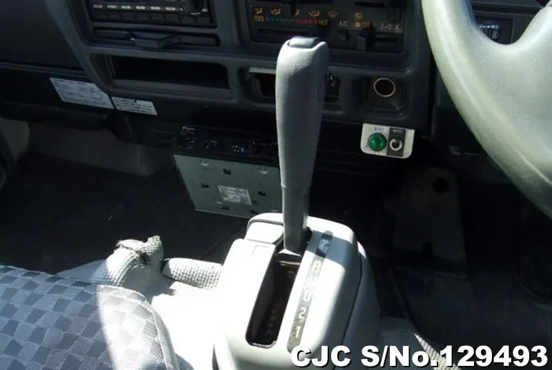 2006 Isuzu / Elf Stock No. 129493