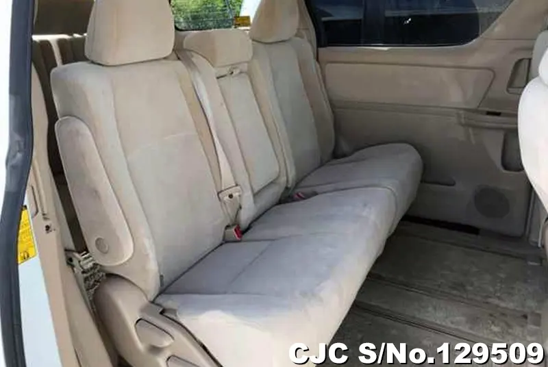 2013 Toyota / Alphard Stock No. 129509