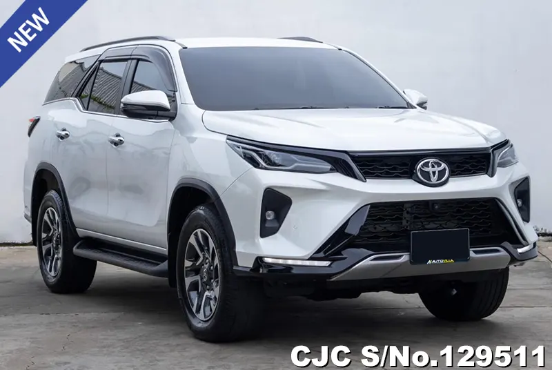 Toyota / Fortuner 2023