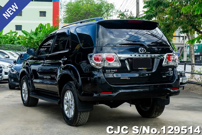 2014 Toyota / Fortuner Stock No. 129514