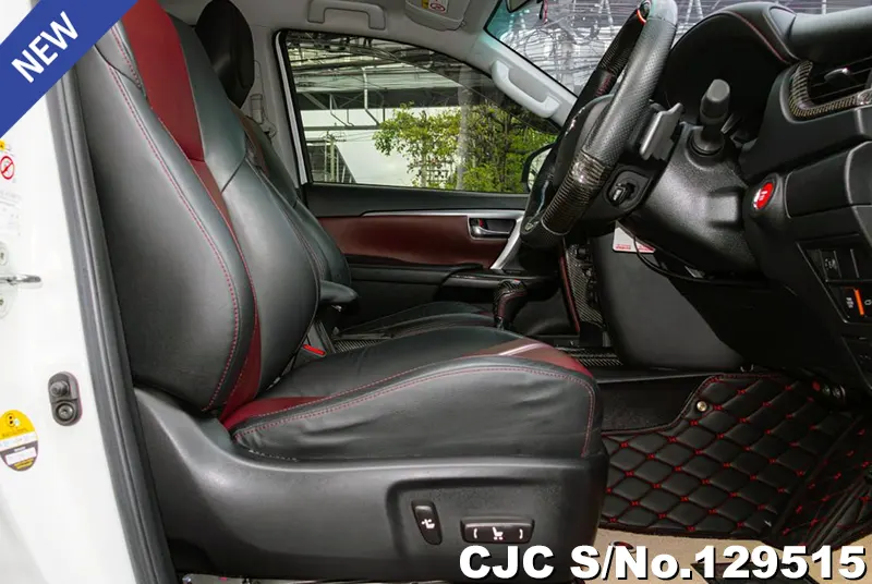 2019 Toyota / Fortuner Stock No. 129515