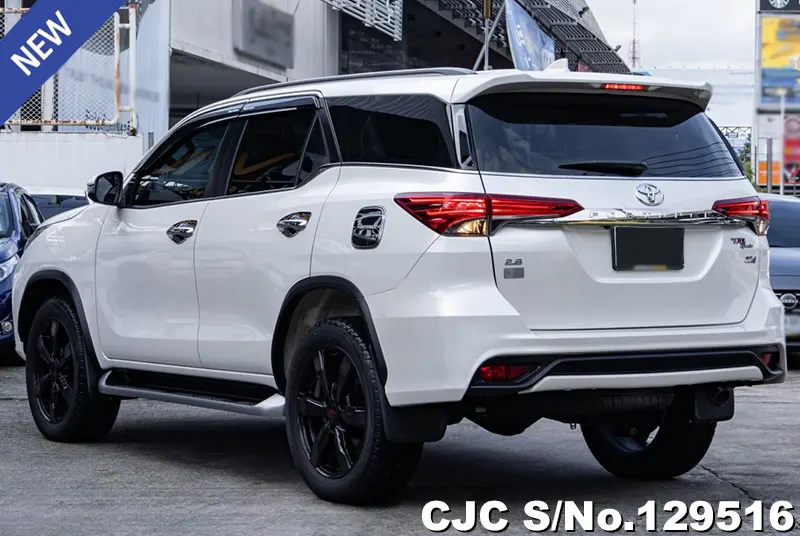 2018 Toyota / Fortuner Stock No. 129516