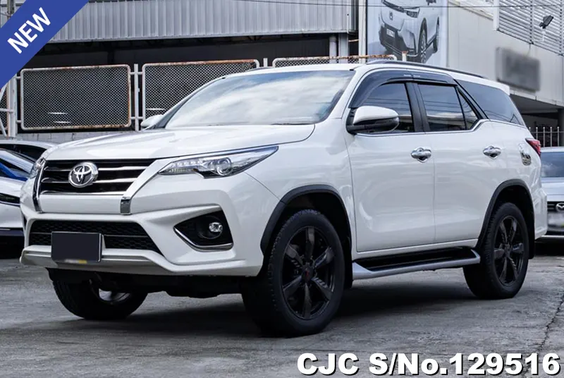 2018 Toyota / Fortuner Stock No. 129516
