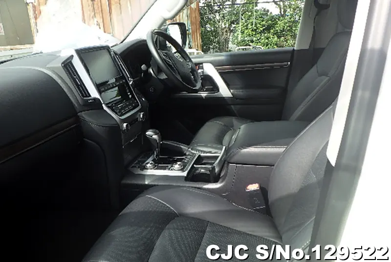 2020 Toyota / Land Cruiser Stock No. 129522