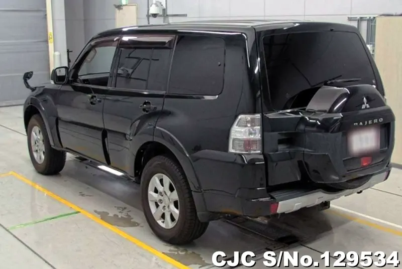 2016 Mitsubishi / Pajero Stock No. 129534