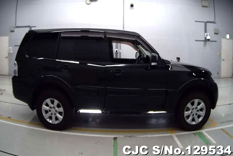 2016 Mitsubishi / Pajero Stock No. 129534