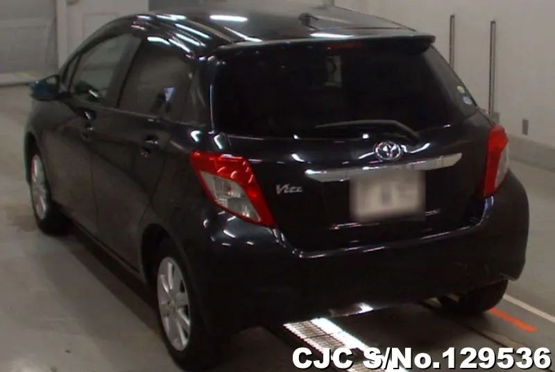 2014 Toyota / Vitz Stock No. 129536