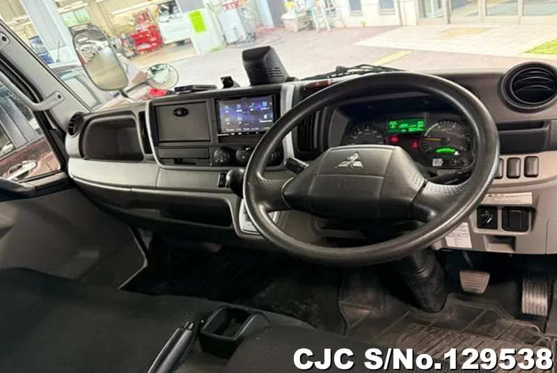 2020 Mitsubishi / Canter Stock No. 129538