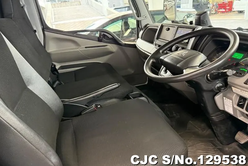 2020 Mitsubishi / Canter Stock No. 129538