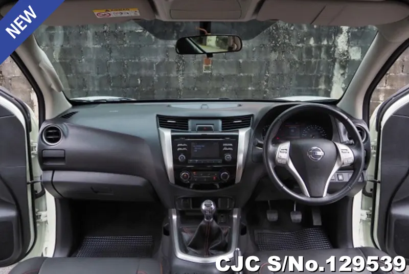 2020 Nissan / Navara Stock No. 129539