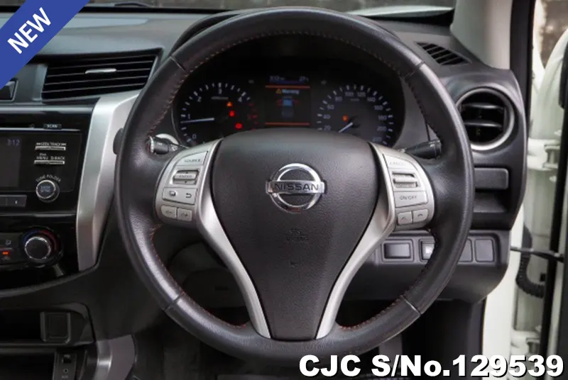 2020 Nissan / Navara Stock No. 129539