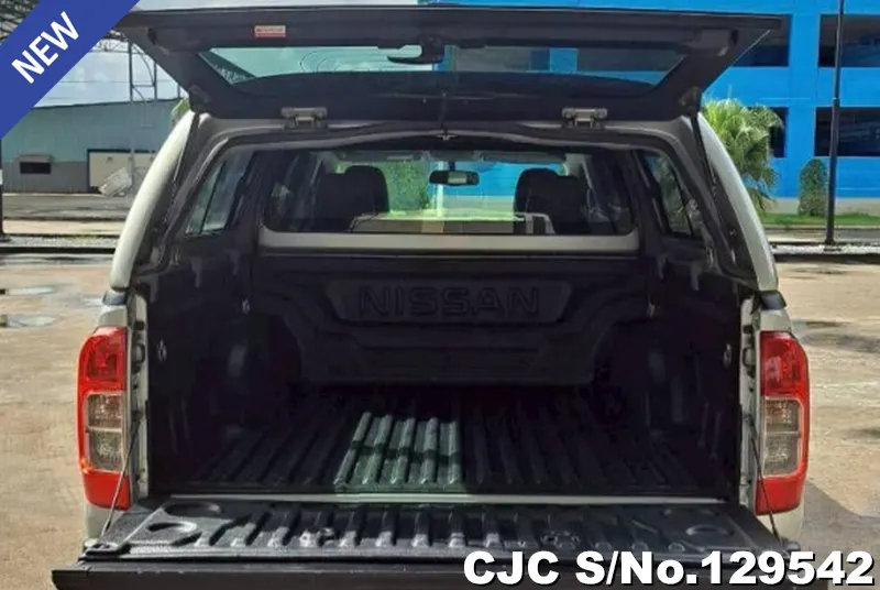 2020 Nissan / Navara Stock No. 129542
