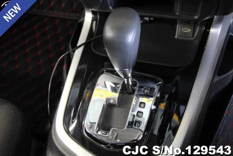 2019 Nissan / Navara Stock No. 129543