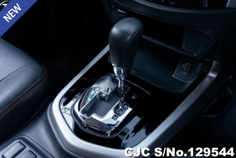2019 Nissan / Navara Stock No. 129544