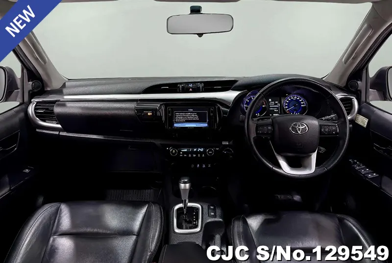 2019 Toyota / Hilux / Revo Stock No. 129549