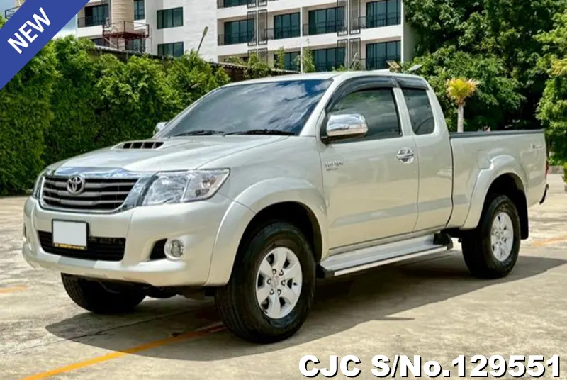 2013 Toyota / Hilux / Vigo Stock No. 129551