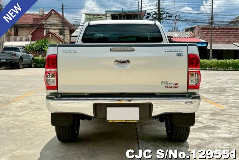 2013 Toyota / Hilux / Vigo Stock No. 129551