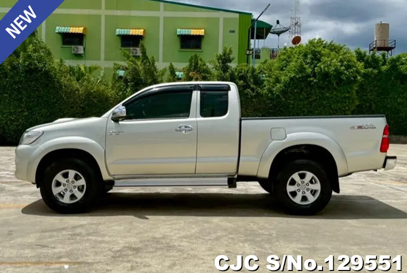 2013 Toyota / Hilux / Vigo Stock No. 129551
