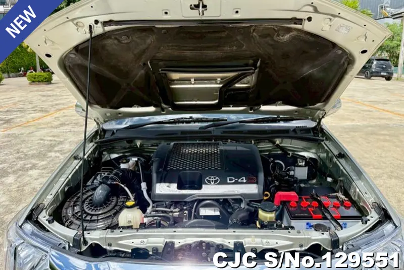 2013 Toyota / Hilux / Vigo Stock No. 129551