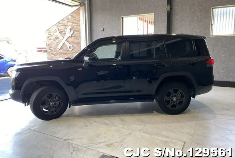 2021 Toyota / Land Cruiser Stock No. 129561