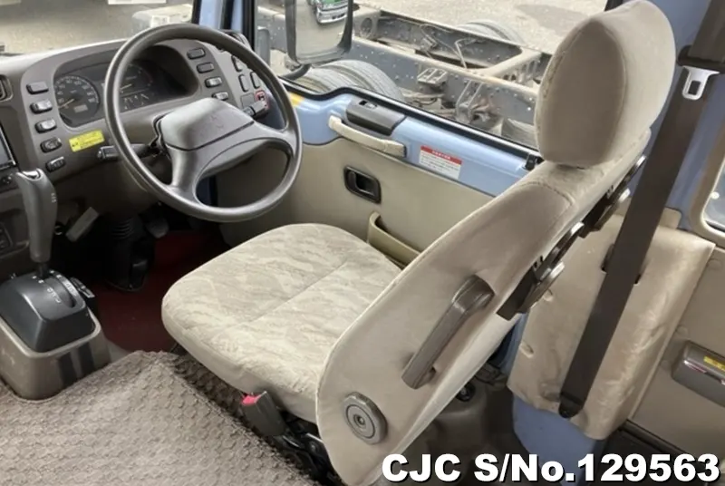 2000 Mitsubishi / Rosa Stock No. 129563