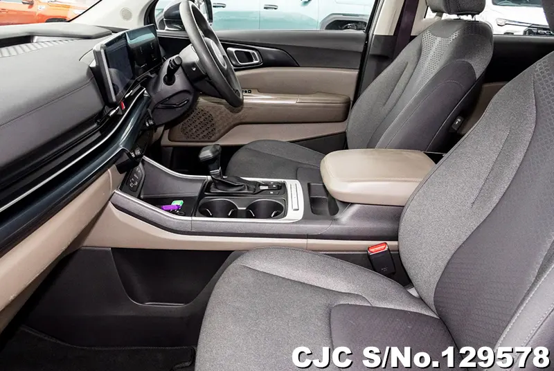 2025 Kia / Carnival  Stock No. 129578