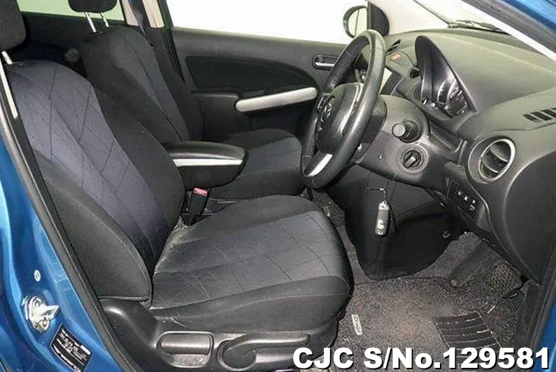 2011 Mazda / Demio Stock No. 129581