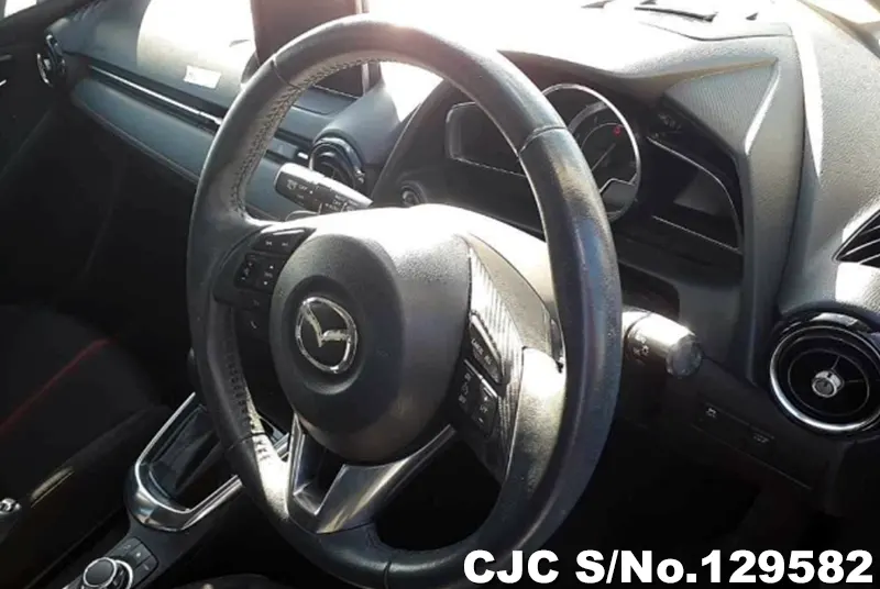 2015 Mazda / Demio Stock No. 129582