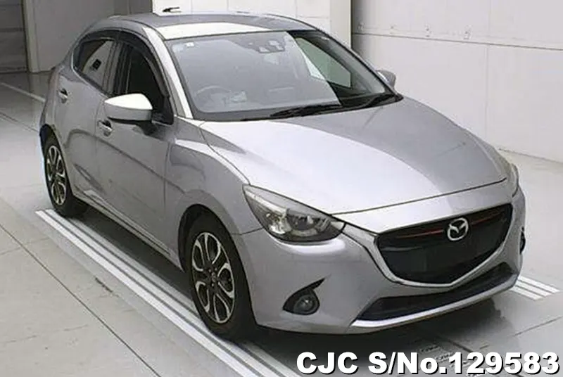 2015 Mazda / Demio Stock No. 129583
