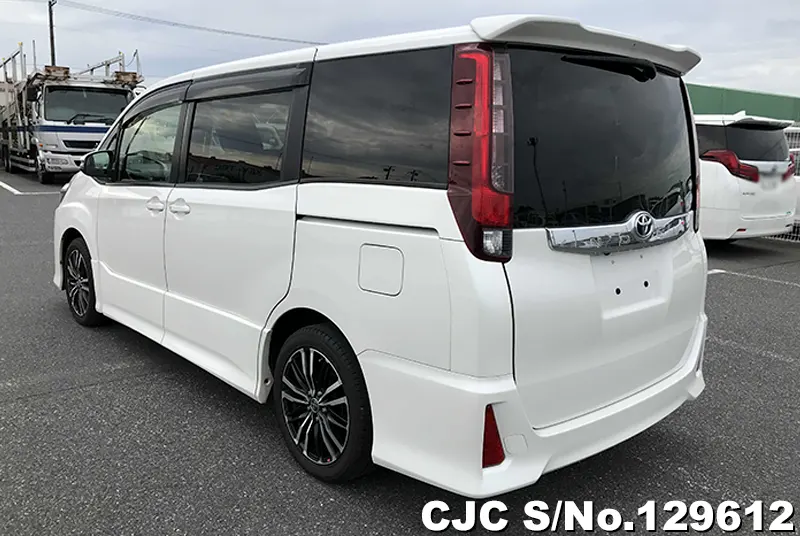 2015 Toyota / Noah Stock No. 129612