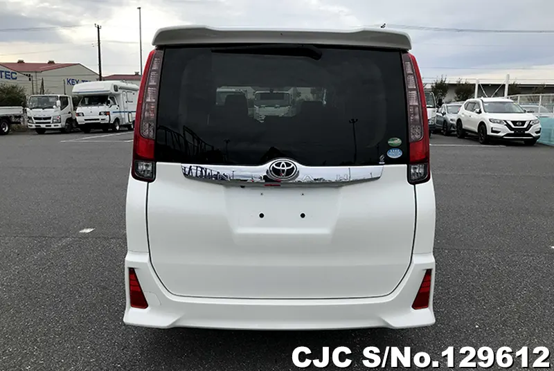 2015 Toyota / Noah Stock No. 129612