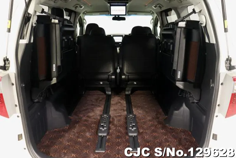 2015 Toyota / Alphard Stock No. 129628