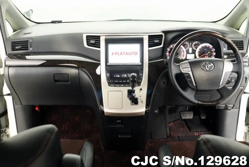 2015 Toyota / Alphard Stock No. 129628