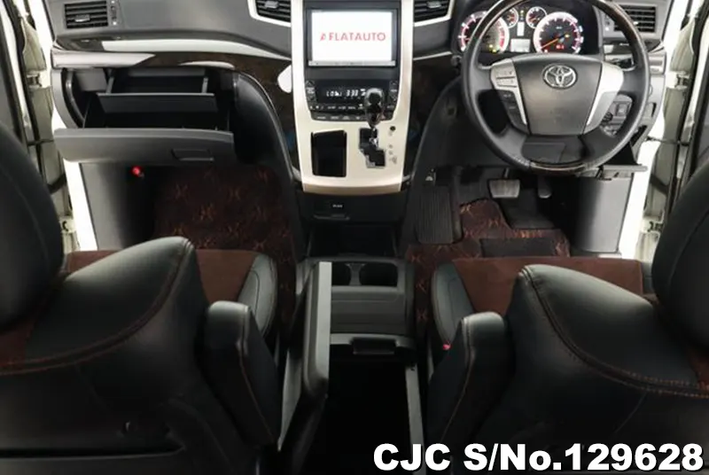 2015 Toyota / Alphard Stock No. 129628