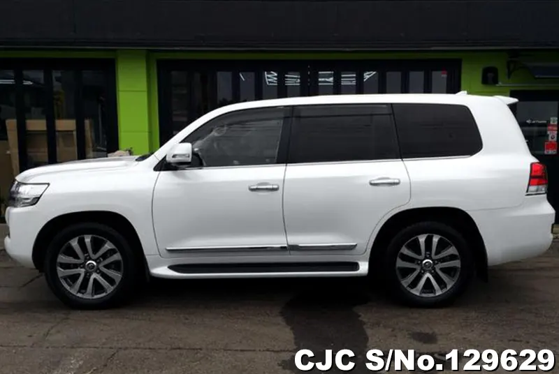 2016 Toyota / Land Cruiser Stock No. 129629