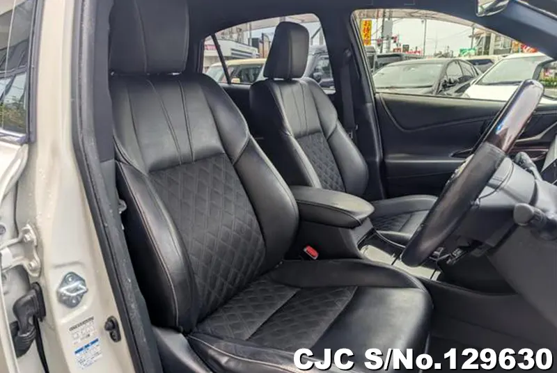 2014 Toyota / Harrier Stock No. 129630