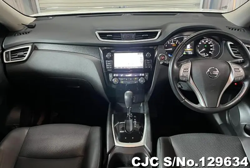 2017 Nissan / X-Trail Stock No. 129634