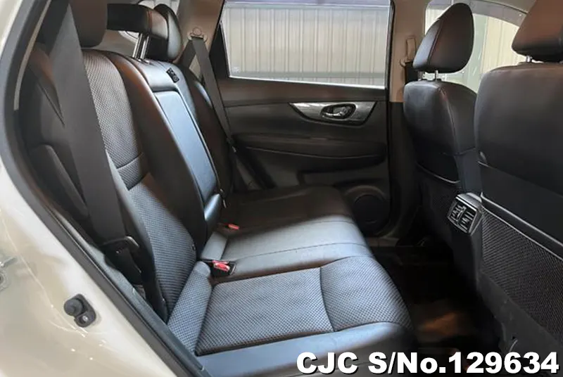 2017 Nissan / X-Trail Stock No. 129634