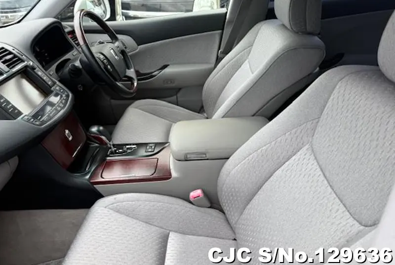 2009 Toyota / Crown Stock No. 129636